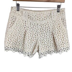 Freeway Women's White Lace Overlay Shorts Size Small‎ Crochet Pockets